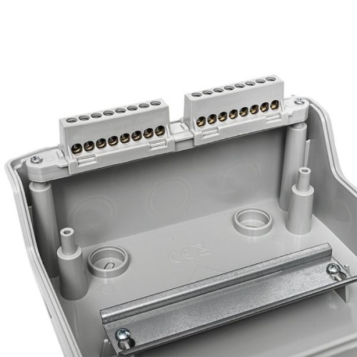 Щит навесной (ЩРН) Unix65 08 модулей (210x202x120) IP65 EKF