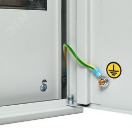 Щит учетно-распределительный навесной ЩРУн-3/30о IP31 двухдверный с окном 580х490х165