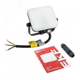 Прожектор светодиодный СДО-4001 10 Вт 4000К IP65 с равномерной засветкой LUMA