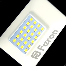 Прожектор светодиодный ДО-30w с ИК-датчиком 6400K 3000 Лм IP65