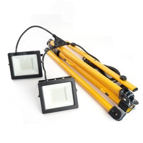 Прожекторы светодиодные ДО-2х50 на штативе 6400К 9000 Лм IP65