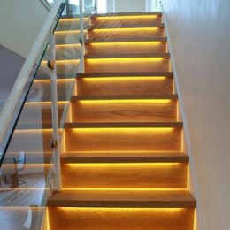 Лента светодиодная 11Вт/м 24В 3000К IP20 120LED/м LS501