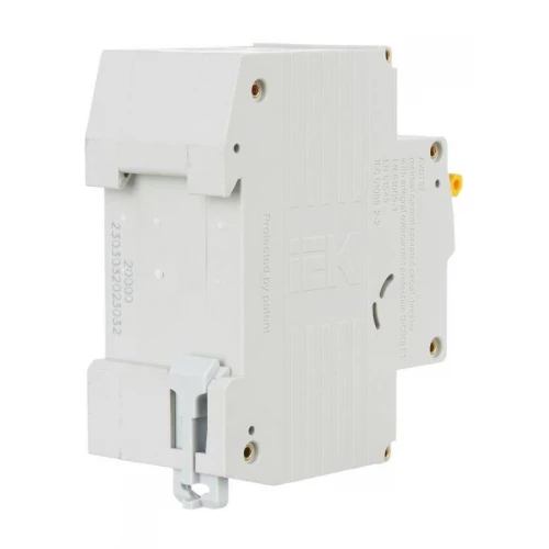 Выключатель автоматический дифференциального тока 2п (1P+N) C 32А 30мА тип A 6кА АВДТ-32 KARAT IEK MAD22-5-032-C-30