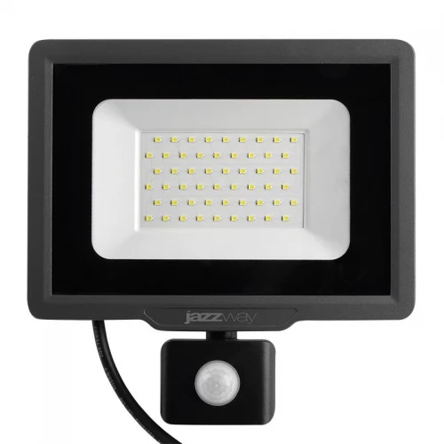Прожектор светодиодный PFL-C3 SENSOR 50Вт 6500К IP65 ДО закален. прозр. стекло датчик движения инфракрасный Pro JazzWay 5026940A